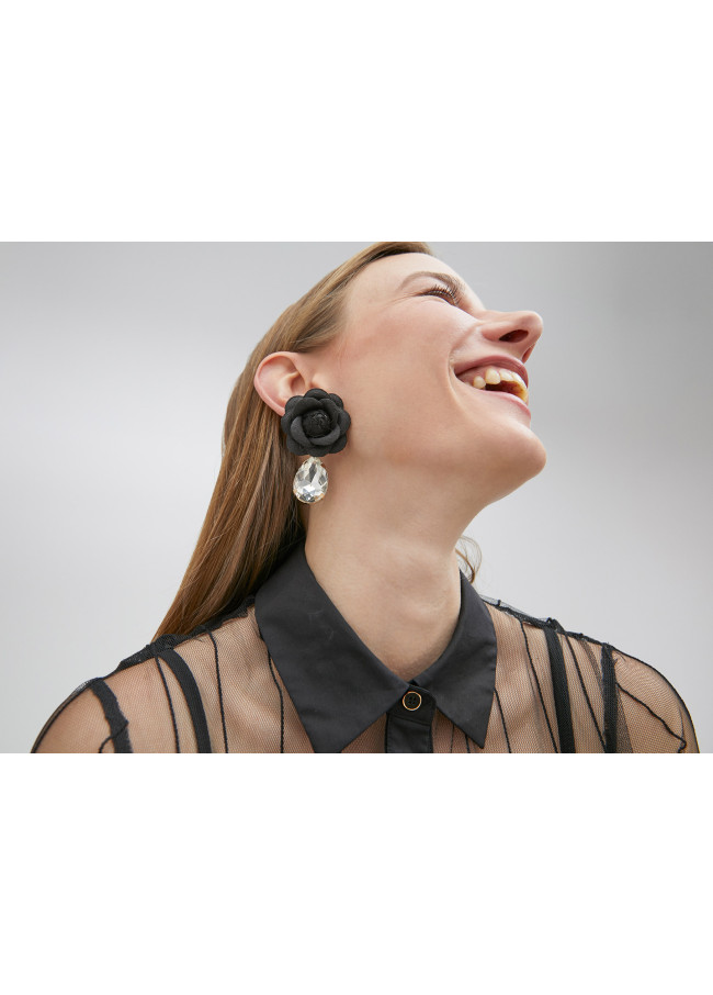 lola casademunt Pendientes flor tejido con joya COMPRAR AHORA