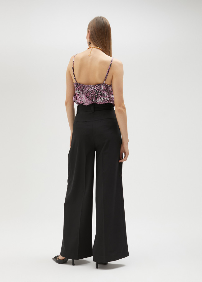 lola casademunt Pantalón palazzo con pinzas Ahorra y exporta