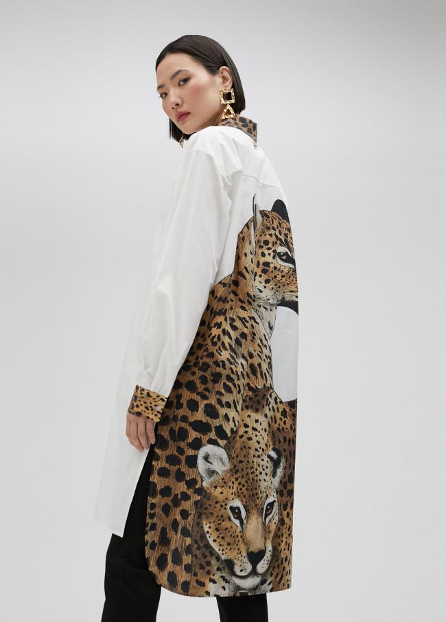 lola casademunt Camisa larga tigre parte trasera