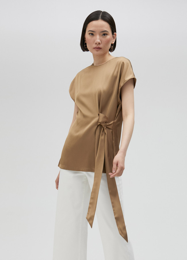 lola casademunt Blusa satinada atada en cintura Rebajas de fábrica