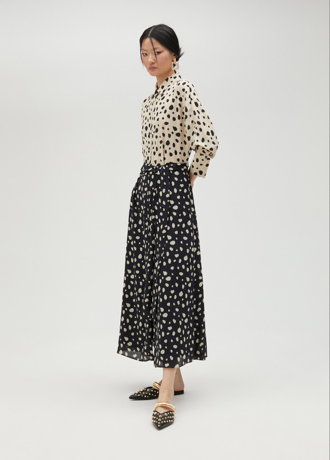 lola casademunt Vestido camisero de topos Envío gratis