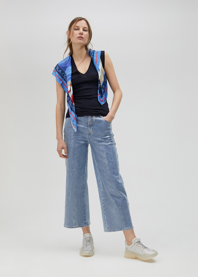 lola casademunt Top básico punto En oferta