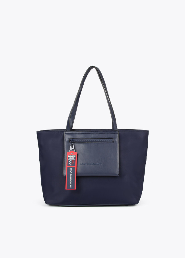 lola casademunt Shopper Lola Casademunt y Amercian Magic