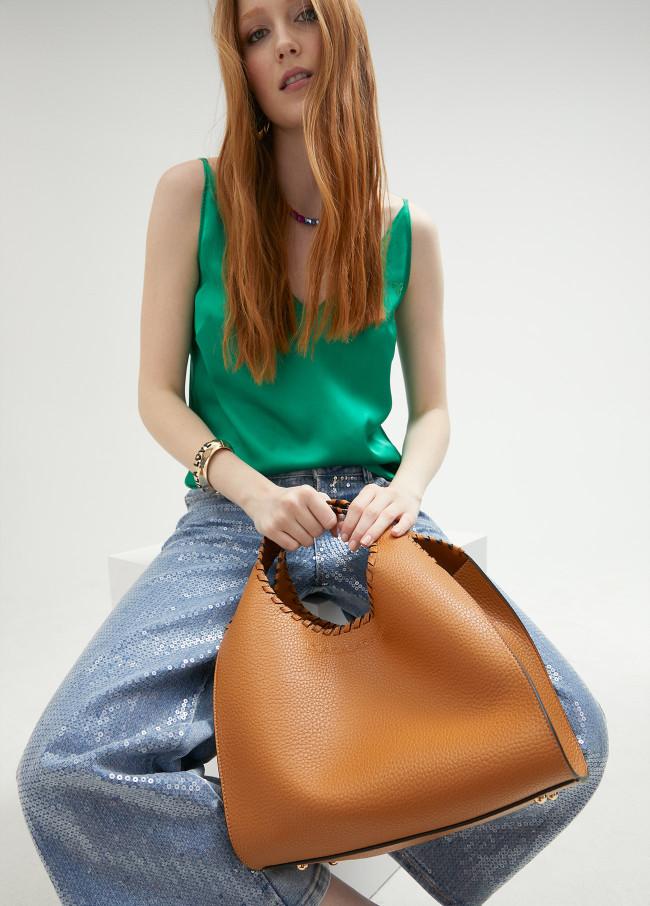 lola casademunt Bolso shopper con pespuntes COMPRAR AHORA