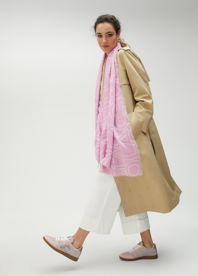 lola casademunt Fular monograma Descuentos del mes