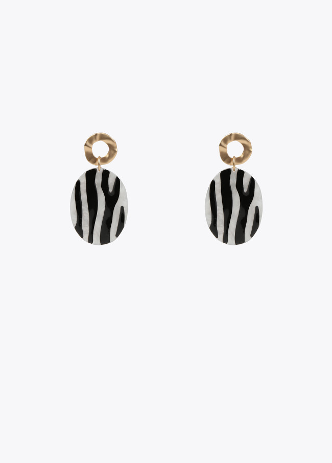 lola casademunt Pendientes efecto animal print zebra
