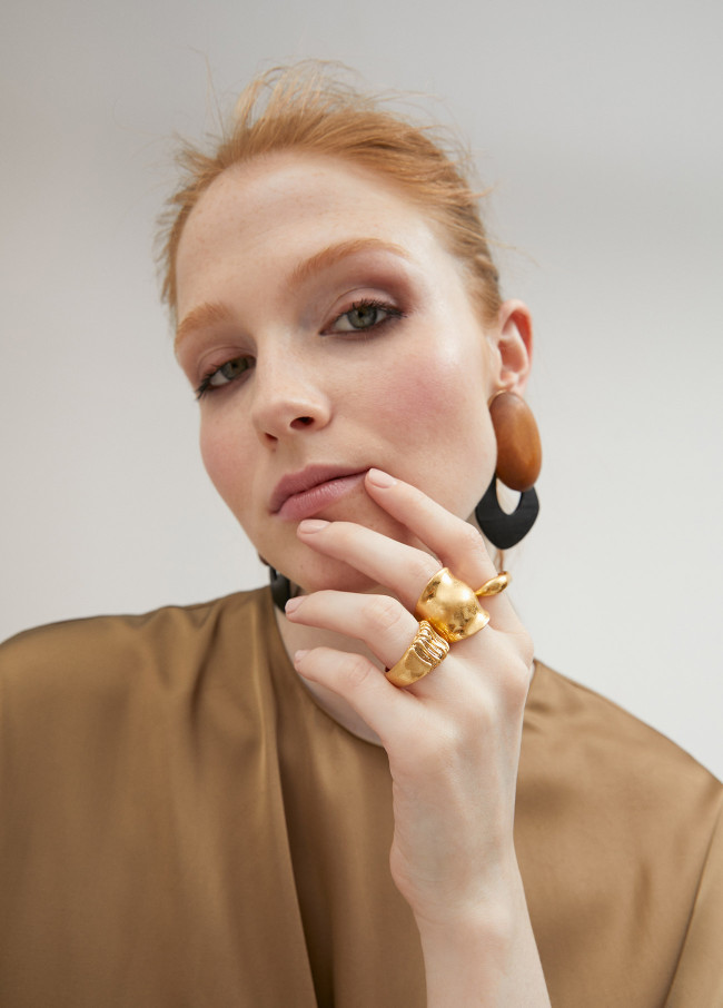 lola casademunt Pack anillos dorados Grandes descuentos