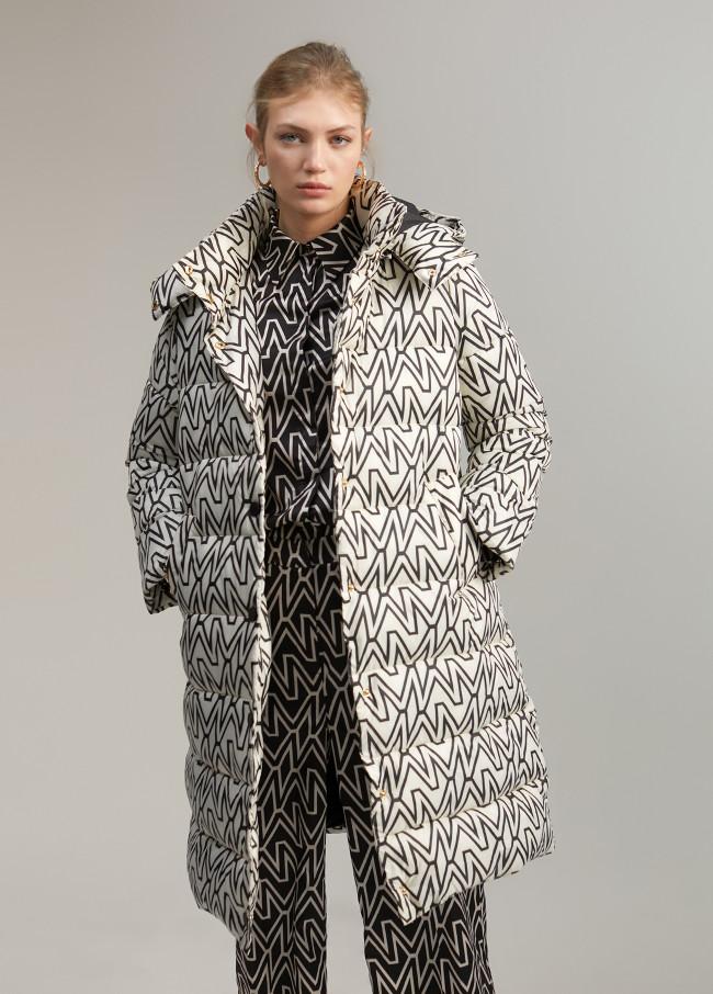 lola casademunt Anorak midi acolchado monograma