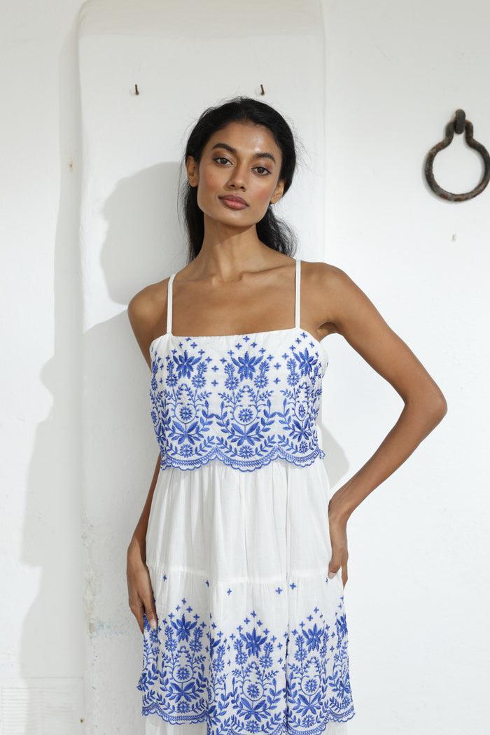 luna llena Vestido bordado Daniela AZ71 – Luna Llena Rebajas