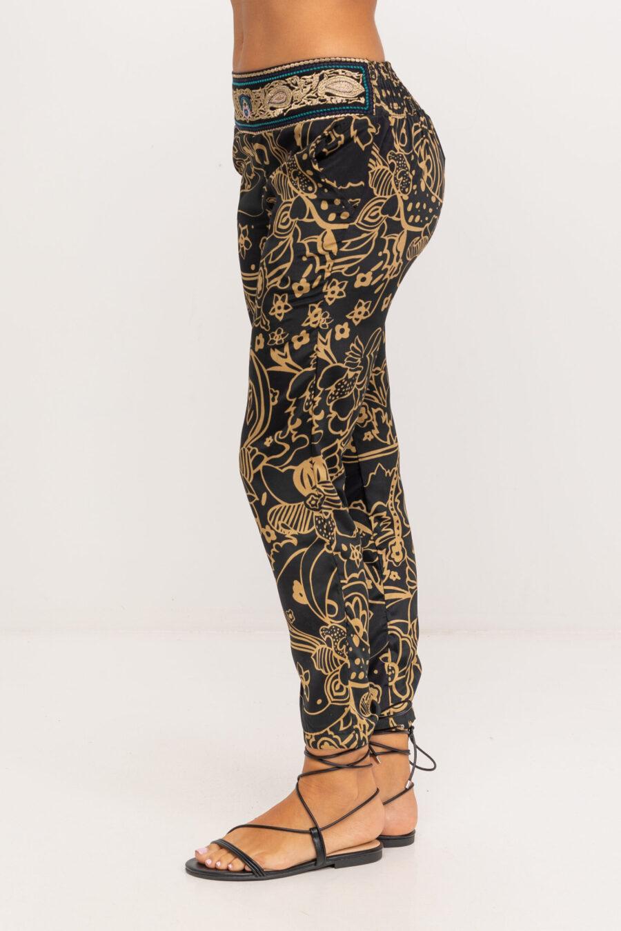 peace&love by calao PANTALON ESTAMPADO LARGO Tienda de fábrica