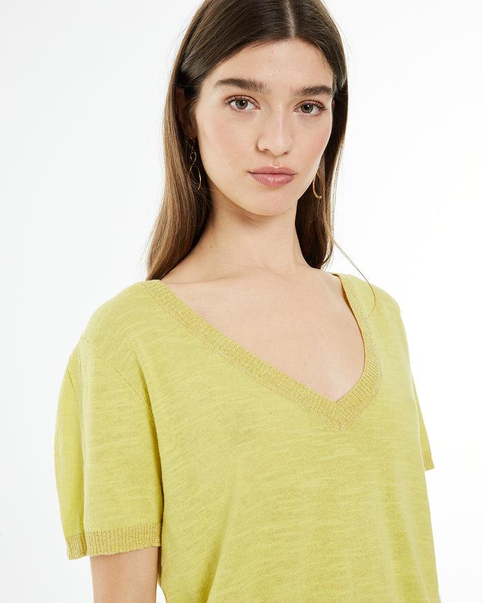 system action Jersey cuello pico de manga corta con detalle tira escote Oferta exclusiva