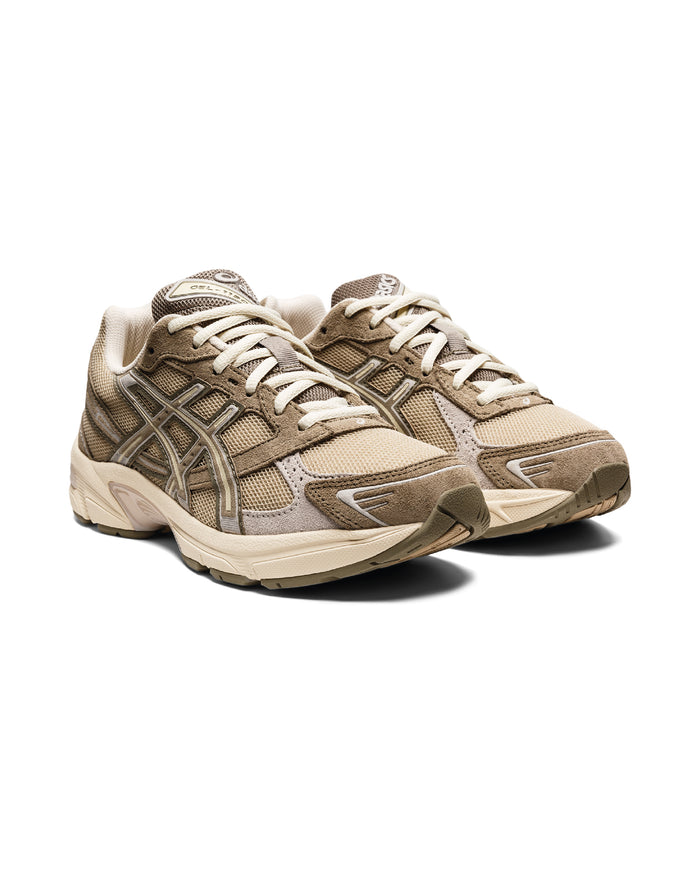 system action Zapatilla Asics marrón Gel-1130