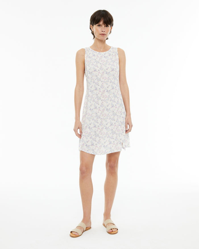system action Vestido corto estampado floral costadillos en cuerpo