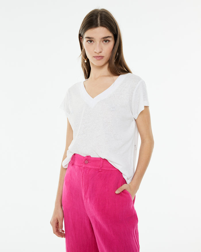 system action Camiseta de lino de cuello pico con detalle tira fantasía