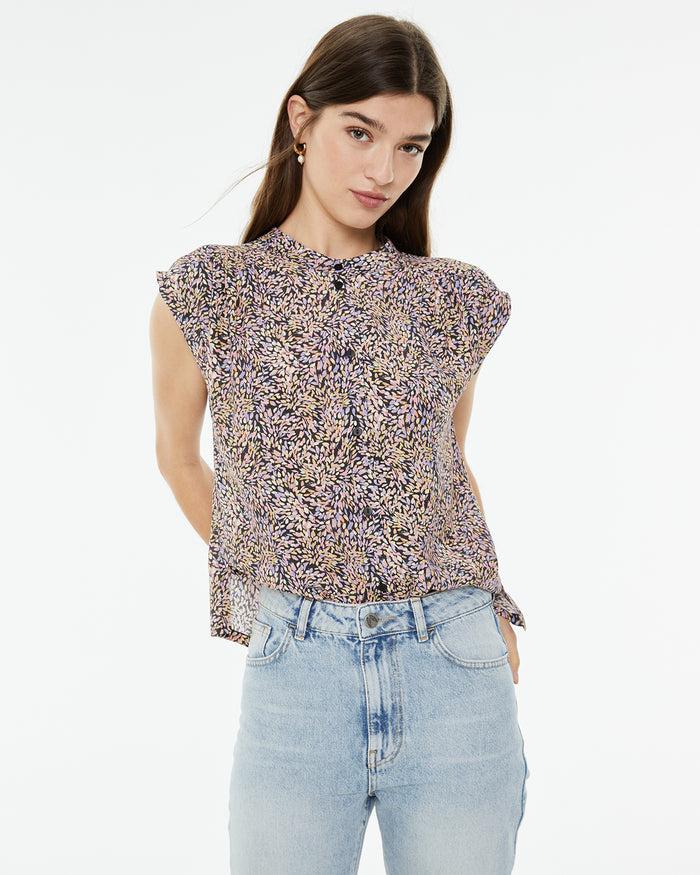 system action Camisa oversize cuello mao con estampado hojas de colores