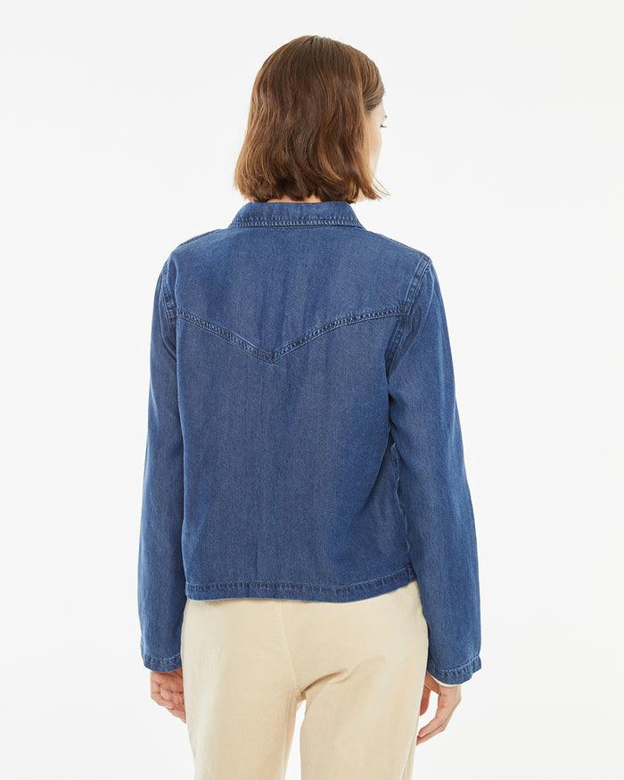 system action Camisa efecto denim desgastado Mejor oferta