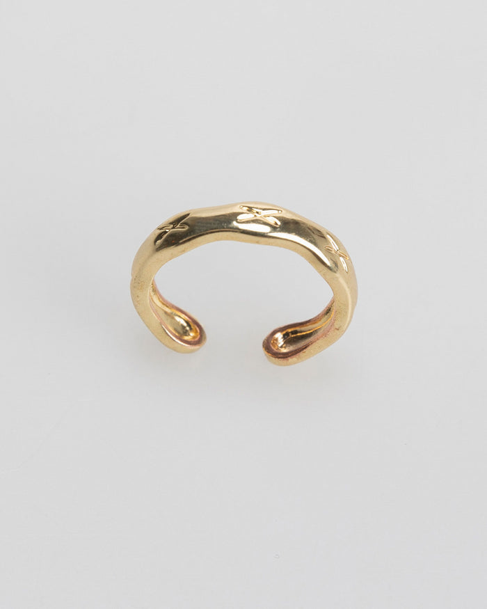 system action Pack tres anillos color oro con relieve Ofertas de temporada