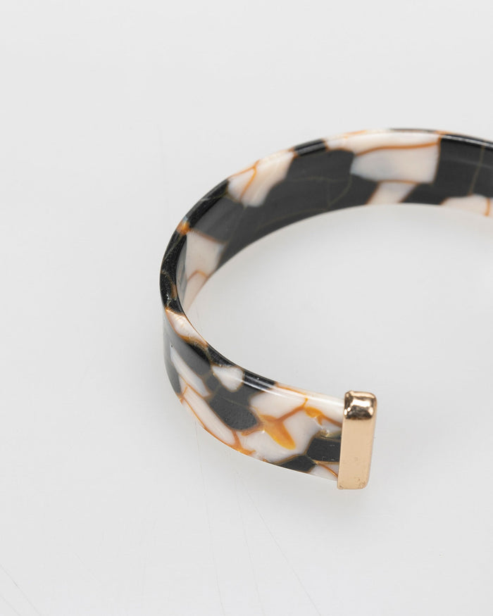 system action Pulsera rígida semi abierta efecto mármol Ofertas especiales