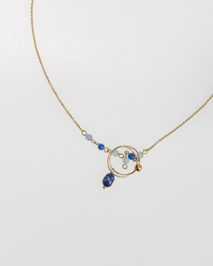 system action Collar oro con abalorios tonos azules Descuentos del mes