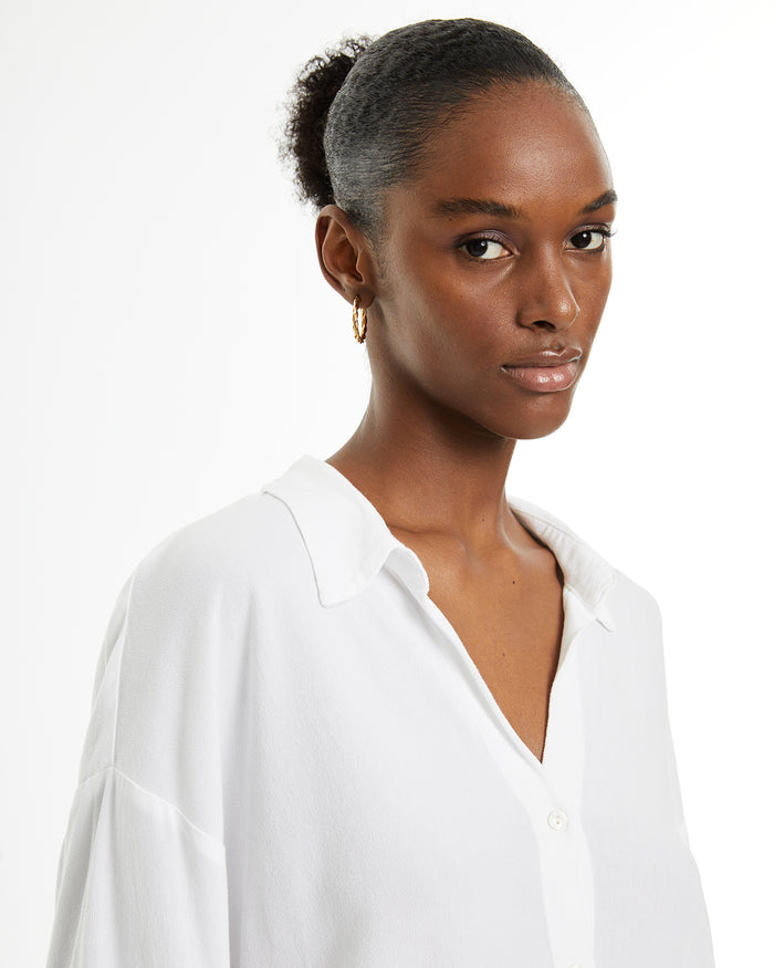 system action Camisa blanca fluida manga larga cierre botones Rebajas baratas