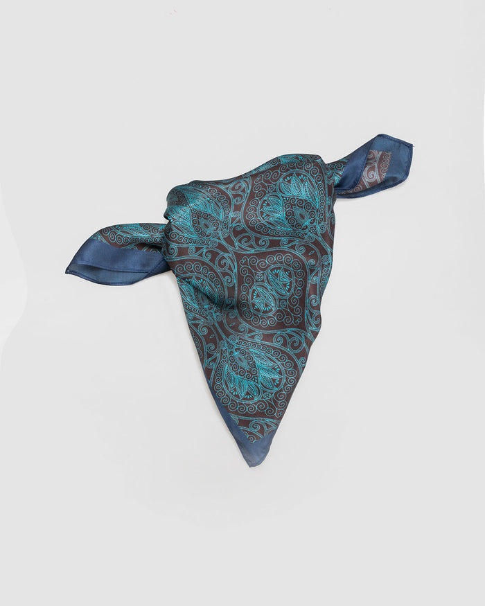 system action Pañuelo cuadrado satinado print bandana azul Solo hoy