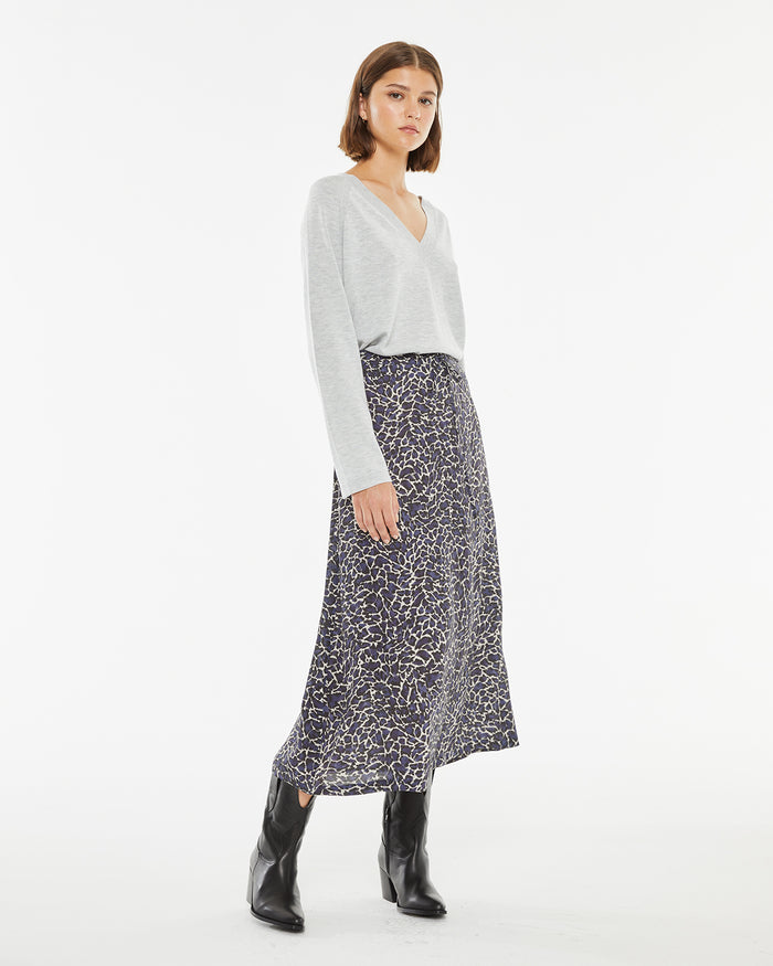 system action Falda midi estampada con cremallera invisible