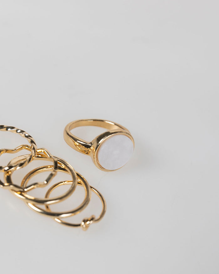 system action Set de seis anillos color oro Ofertas de temporada