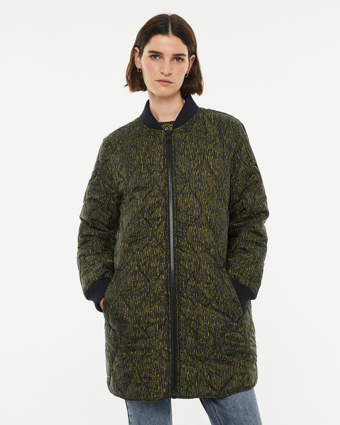 system action Anorak midi acolchado estampado Envío gratis