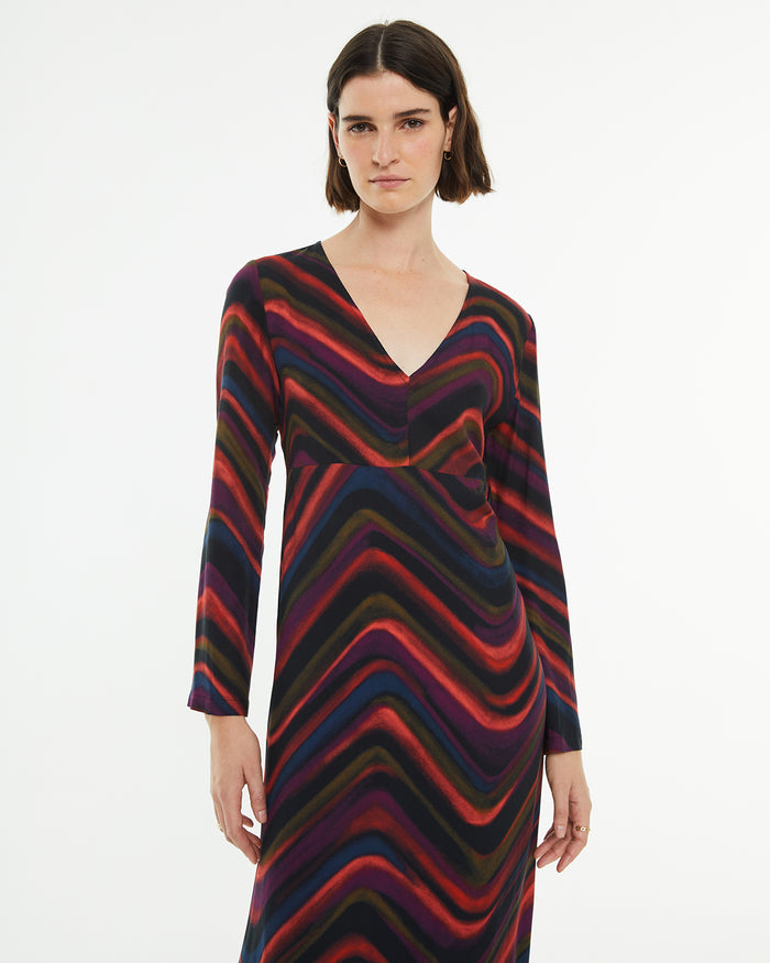 system action Vestido midi estampado ondas multicolor Solo hoy
