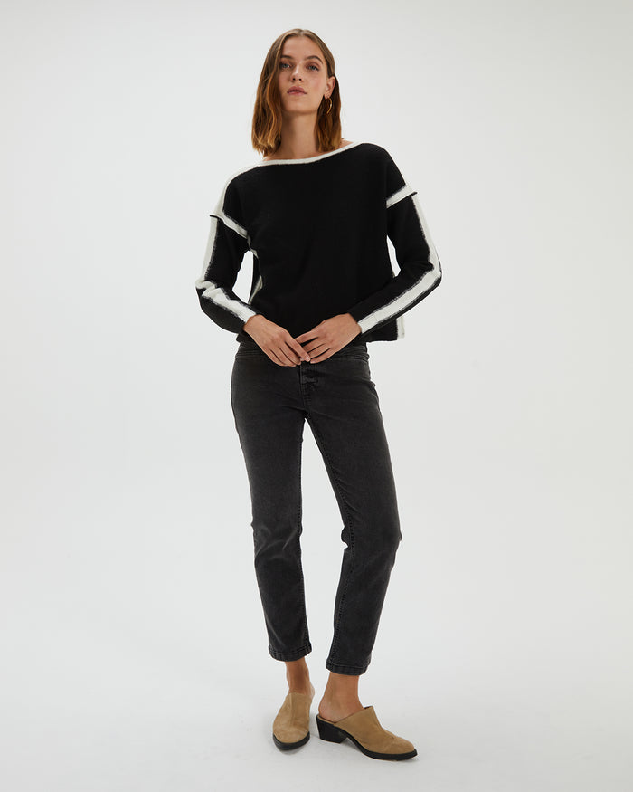 system action Jersey cuello barca con contraste En oferta