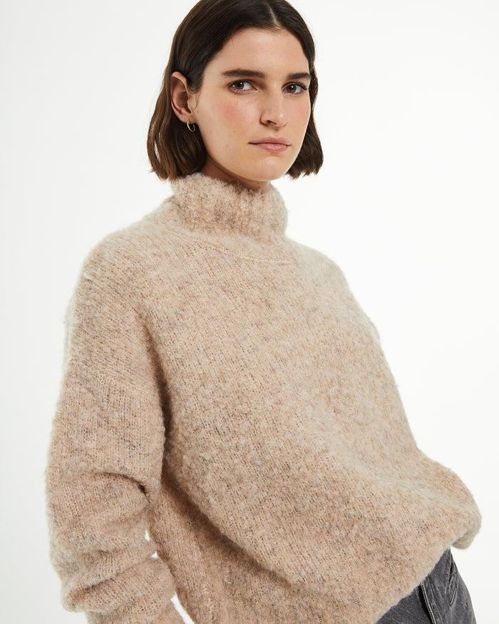 system action Jersey bouclé oversize cuello cisne Grandes ahorros