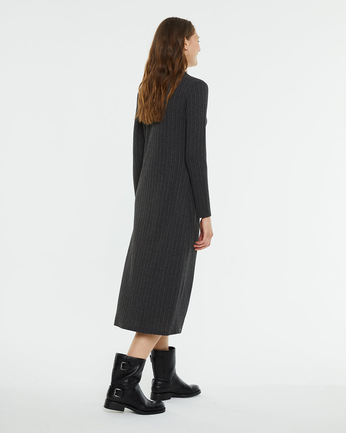 system action Vestido midi de canalé cuello polo Solo queda un día