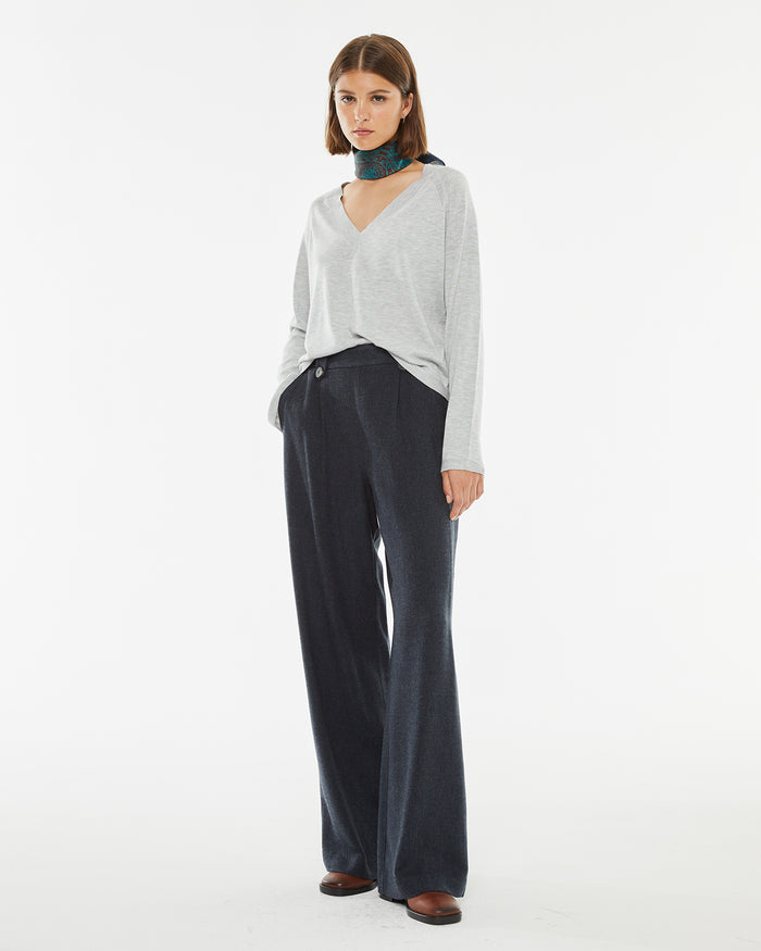 system action Jersey básico con lana cuello pico Outlet online