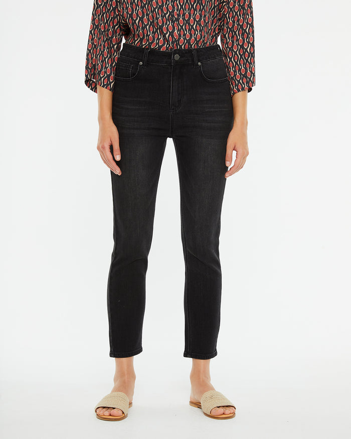 system action Pantalón denim slim fit tiro medio efecto lavado Rebajas top