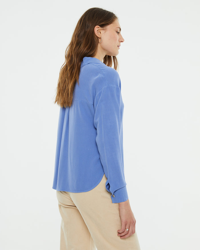 system action Camisa oversize fluida cuello camisero COMPRAR AHORA