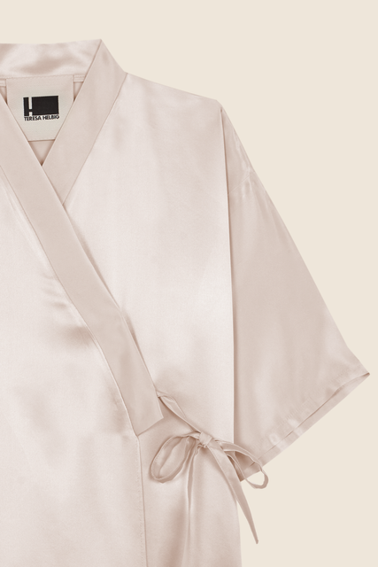 teresa helbig PIJAMA KIMONO NUDE Promoción trimestral