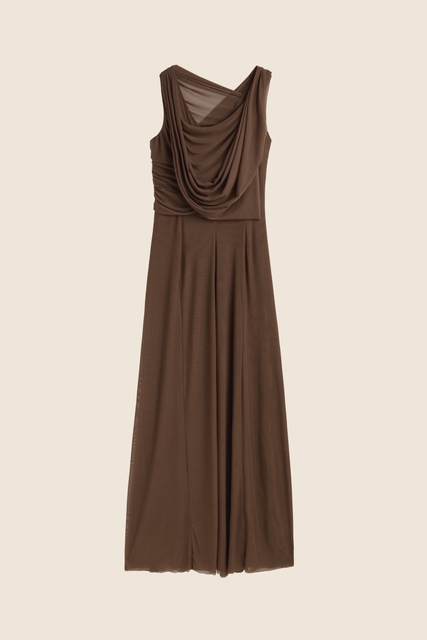 teresa helbig Vestido drapeado capucha terracota 2025