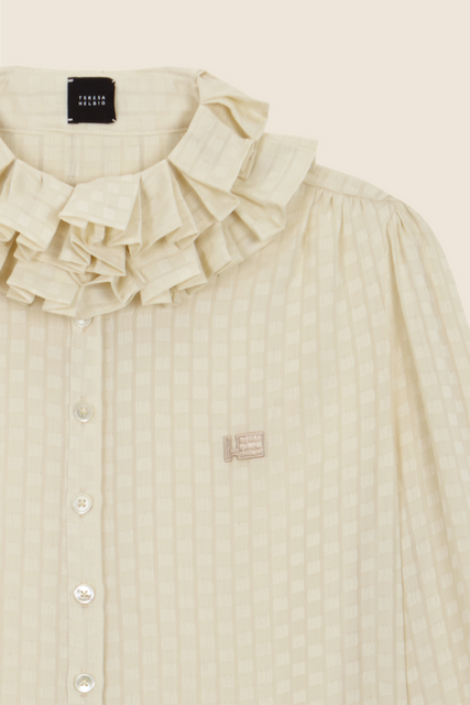 teresa helbig Camisa gasa con cuello plisado Venta caliente
