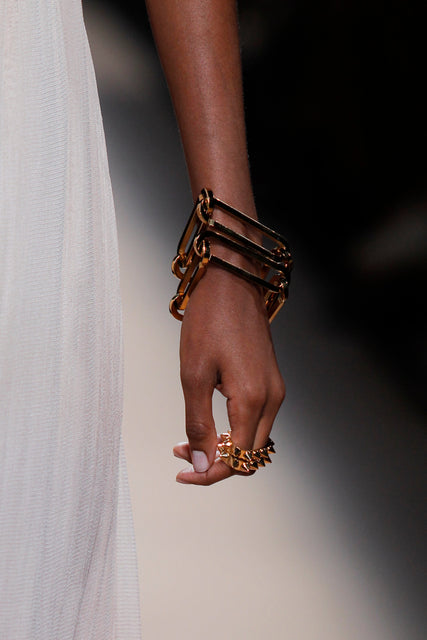 teresa helbig BRAZALETE CLIP ÚLTIMAS EDICIONES