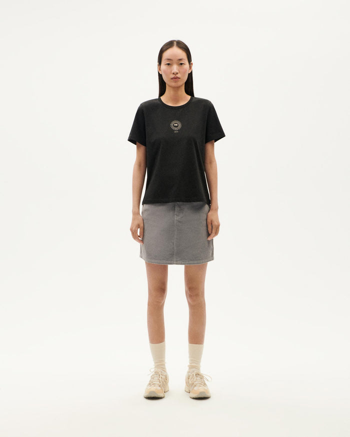 thinking mu Camiseta negra soleil Ida 2025
