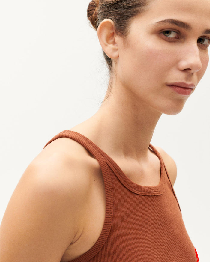 thinking mu Top marrón Harriet En oferta