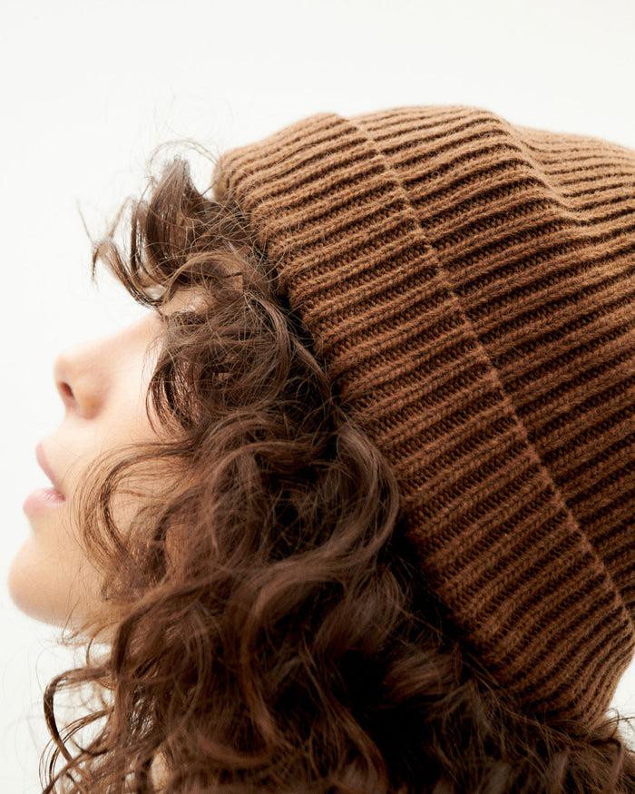 thinking mu Gorro marrón lana Amor Descuentos del mes