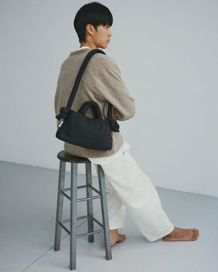 thinking mu Black Miniona soft bag Tienda de fábrica