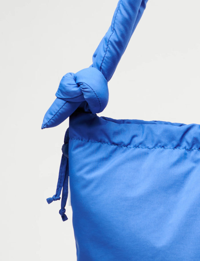 thinking mu Cobalt blue Ona soft bag Superdescuento