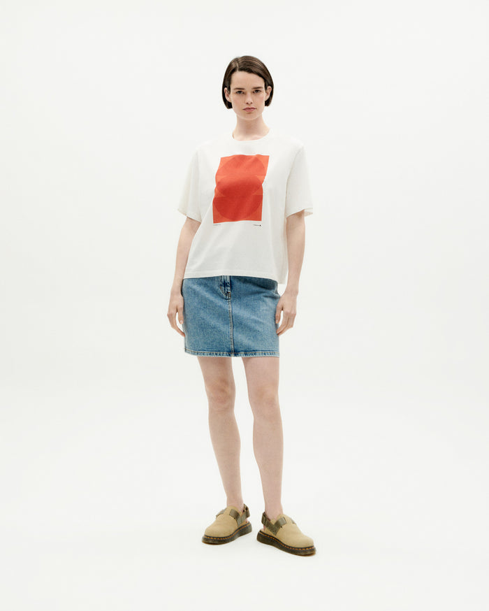 thinking mu Camiseta blanca art 2 Lucia Venta caliente