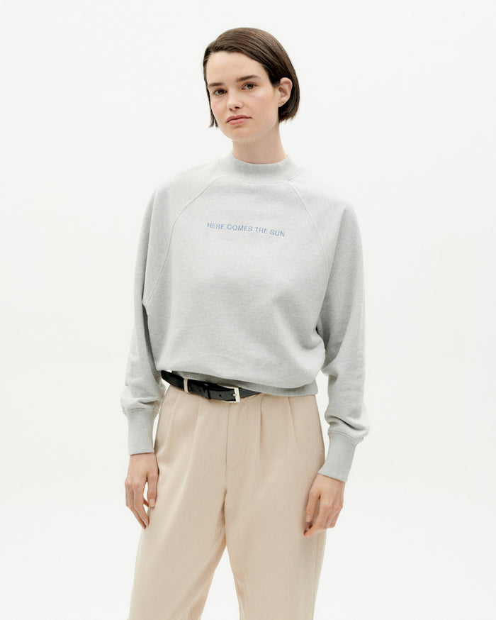 thinking mu Sudadera gris Here comes the sun Descuento