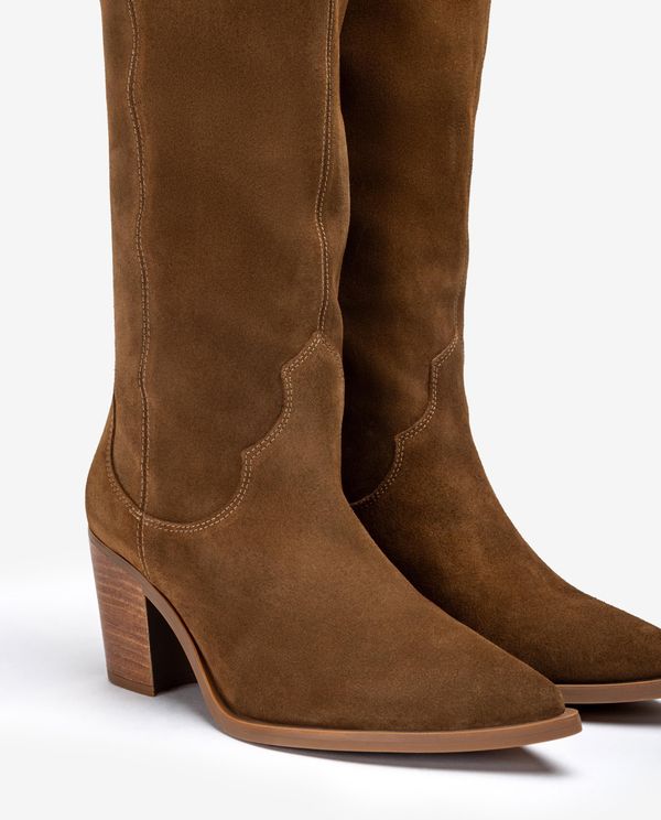 unisa Bota cowboy de caña ancha Superdescuento