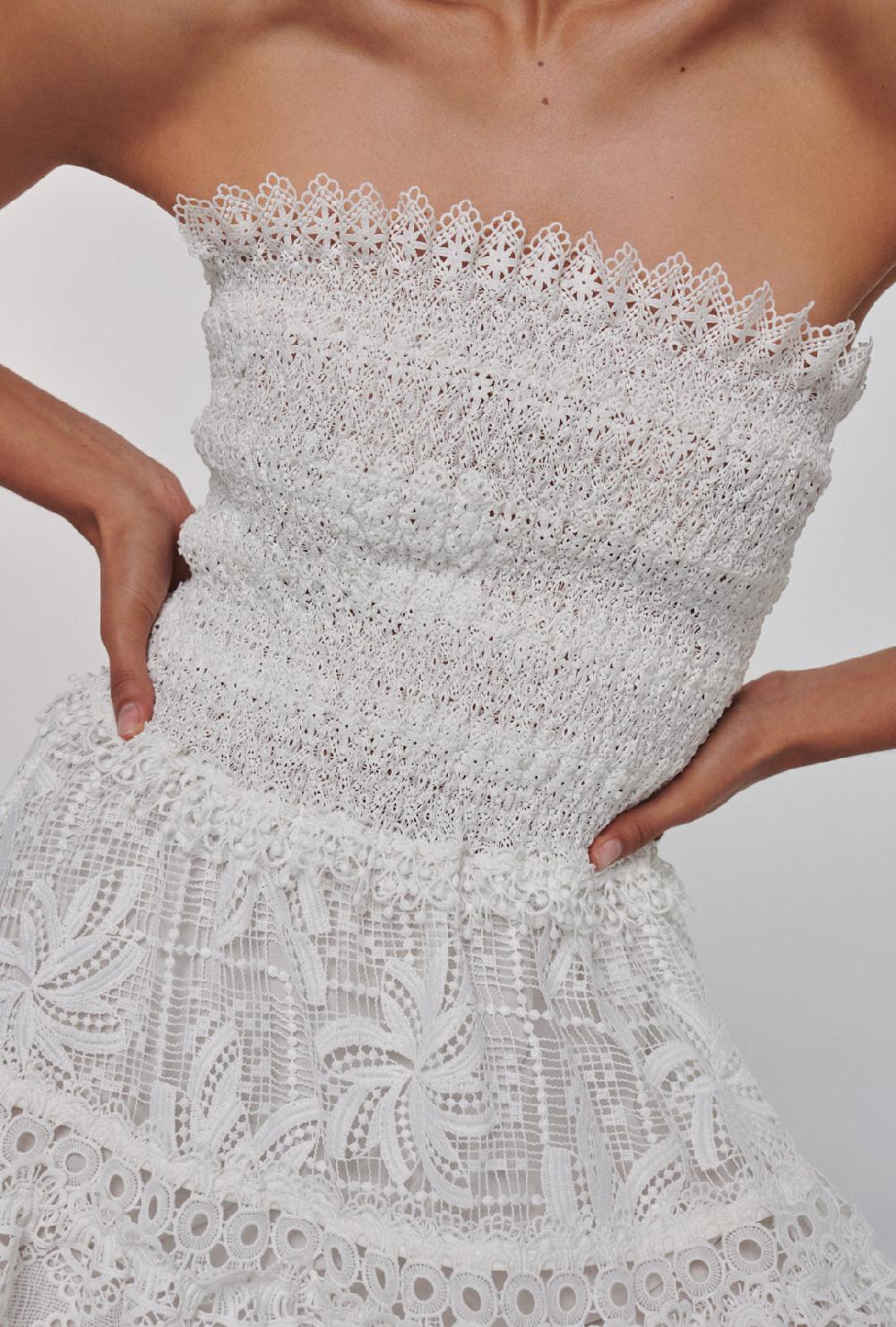 waimari VALLARTA DRESS WHITE Solo hoy