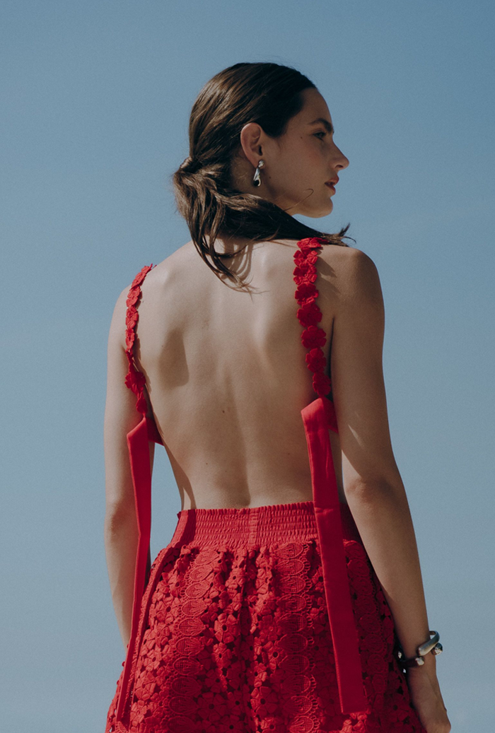 waimari CAPRI SHORTS RADIANT RED Envío gratis