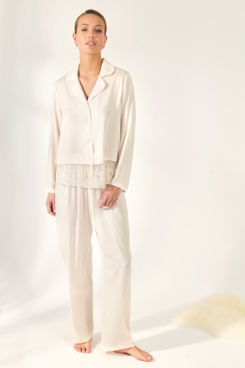women'secret Pijama lencero camisero satén 2025